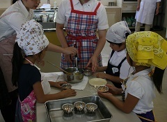 02shougaku-chouri058.jpg