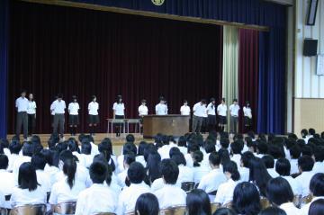 12072005.jpg