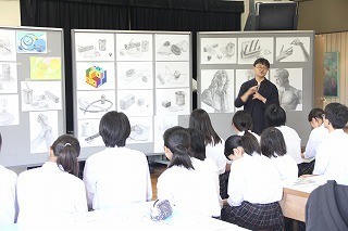 20190620_bijutsuka_shingakusetsumei_2.jpg