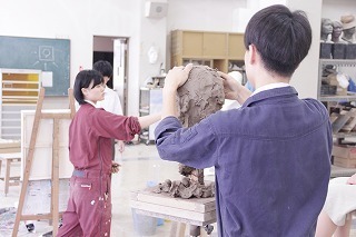 20190708_bijutsuka_jitsugitest_4.jpg